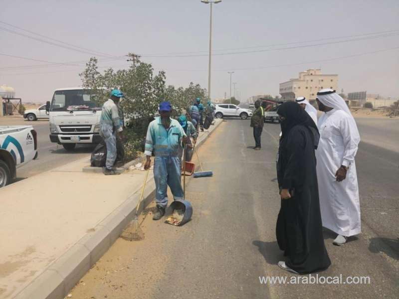 newly-appointed-municipality-chairwoman-in-action-saudi