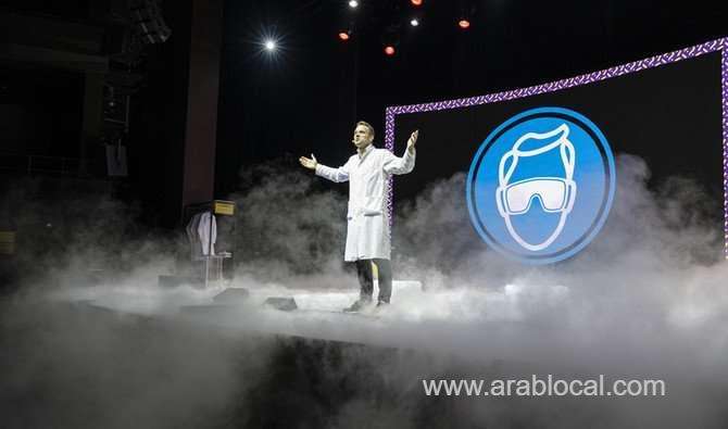 adam-savage-steals-the-show-at-tanween-festival-saudi