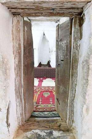 five-historic-mosques-to-be-restored-in-asir-province_UAE