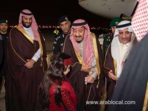 king-salman-arrives-in-tabuk-region_UAE