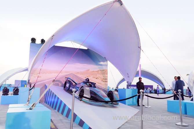 jeddah-hosts-road-to-ad-diriyah-e-touring-village-saudi