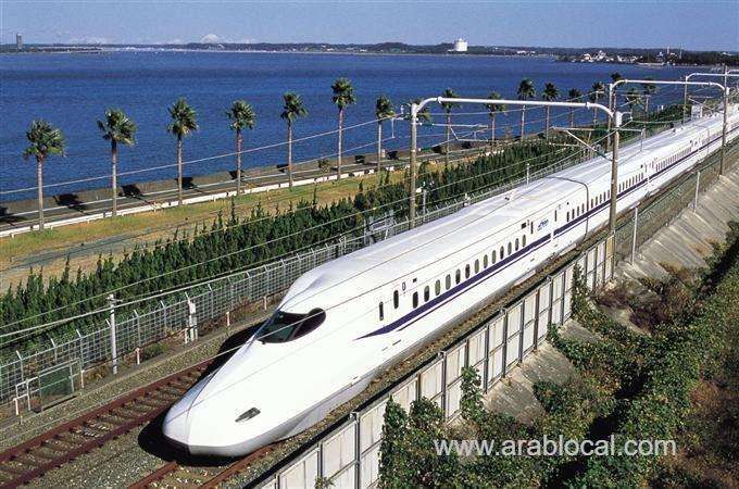 uae-is-planning-to-build-an-underwater-train-to-mumbai-saudi