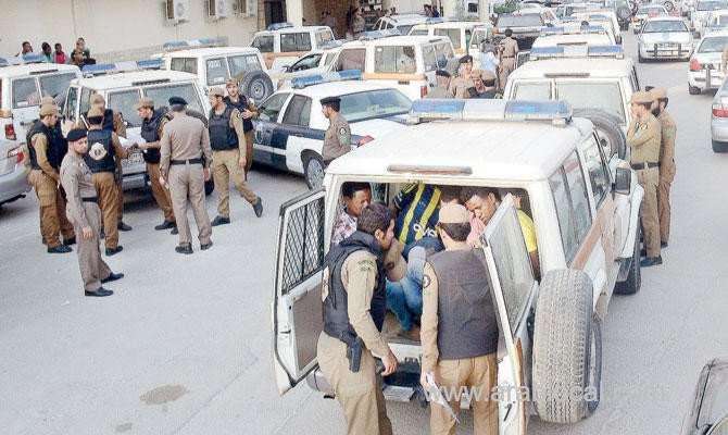 employers-hiring-illegal-workers-facing-prison,-ban-in-saudi-arabia-saudi