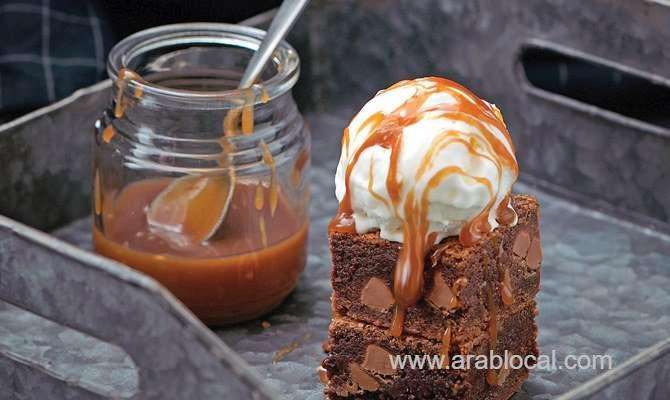 mastering-the-art-of-making-perfect-brownies-saudi