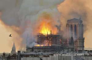 saudi-arabia-offers-france-support-after-notre-dame-blaze_UAE