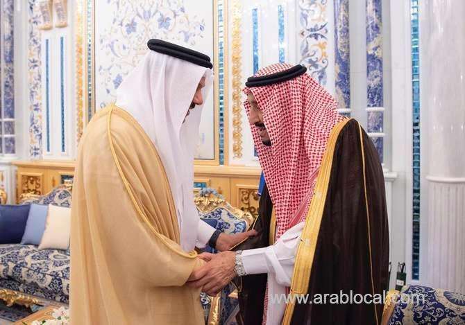 king-salman-receives-gcc-secretary-general-and-other-diplomats-in-jeddah-saudi