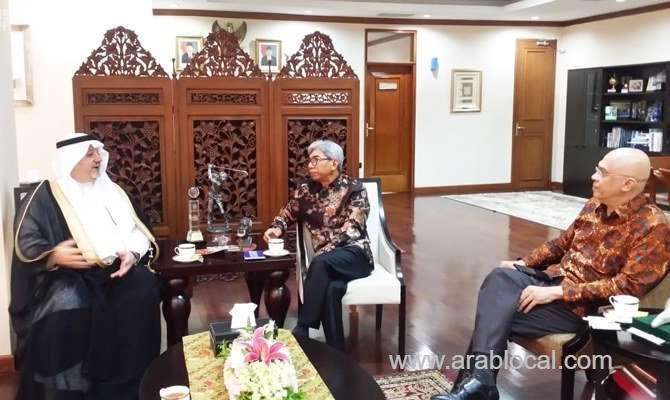 saudi-envoy-discusses-makkah-route-initiative-with-indonesian-officials-saudi