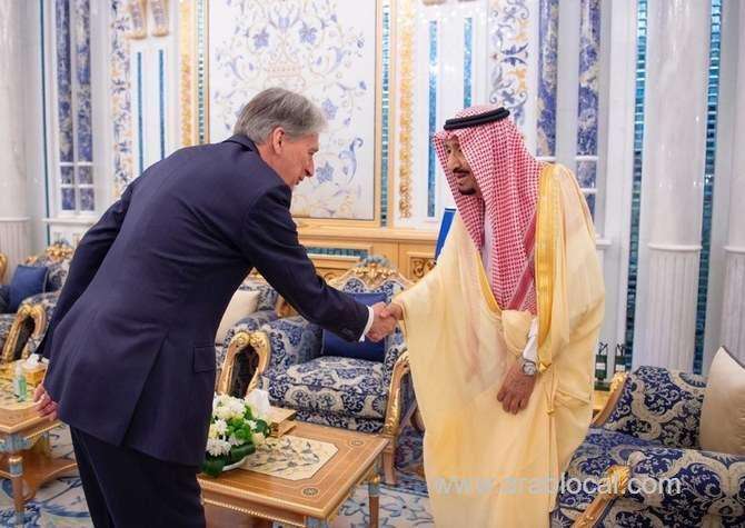 king-salman-meets-british-chief-philip-hammond-saudi