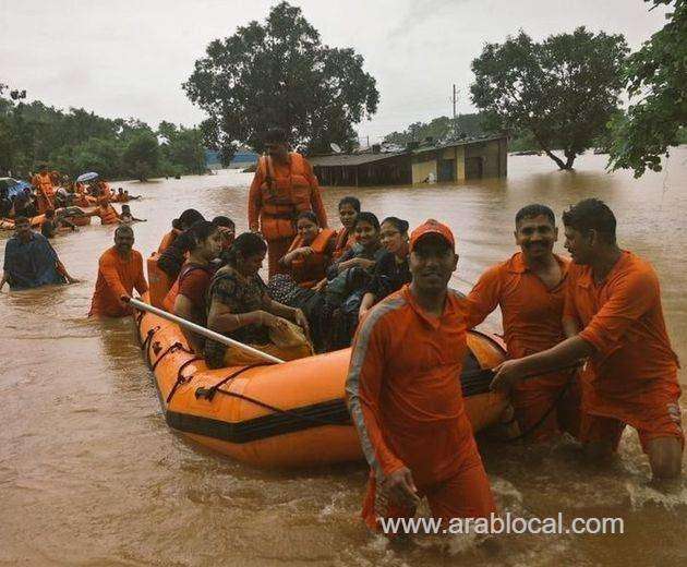 700-passengers-rescued-from-flooded-train-by-indian-navy-saudi