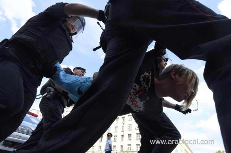 russian-police-arrest-1,000-in-moscow-opposition-crackdown-saudi