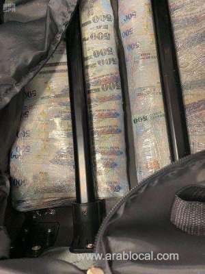 four-passengers-were-caught-attempting-to-smuggle-sr3.093-million_UAE