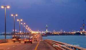 1-million-passengers-cross-king-fahd-causeway_UAE