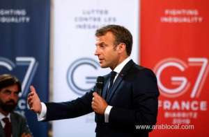 macron-spearheads-pressure-on-bolsonaro-over-amazon-fires_UAE