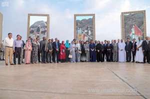 60-nation-diplomatic-delegation-visits-souk-okaz_UAE