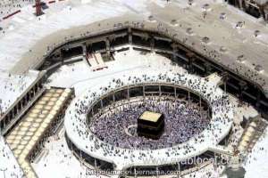 malaysians-required-to-pay-additional-visa-charge-of-rm350-to-perform-umrah_UAE
