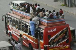 bus-crash-kills-22-in-northwest-pakistan,-after-brakes-fail_UAE