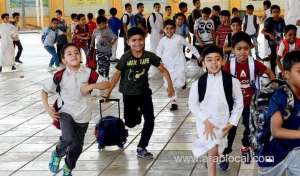 child-support-line-project-campaign-in-makkah-schools_UAE