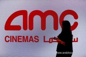 black-panther,-saudis-flock-to-watch-first-public-cinema-premiere-in-40-years_saudi