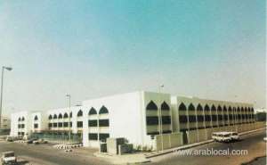 pisj--azizia-holds-seminar-impact-of-social-media-on-youth_UAE