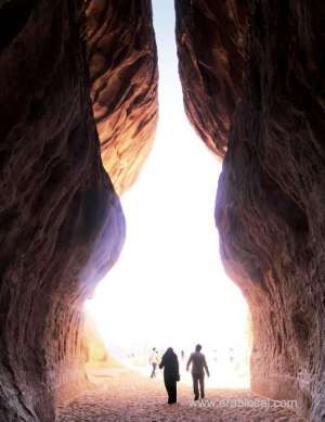 paris-exhibition-unravels-mysteries-of-saudi's-alula_UAE