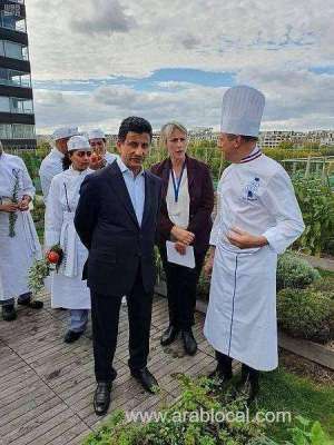 al-khateeb-visits-le-cordon-bleu-that-specializes-in-culinary-arts-in-paris_UAE