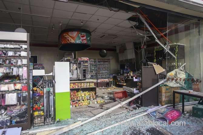 building-damage-from-philippine-quake-kills-4-saudi