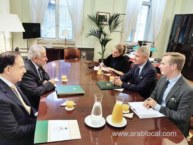 ksrelief-chief-briefs-finnish-fm-on-saudi-humanitarian-aid-saudi