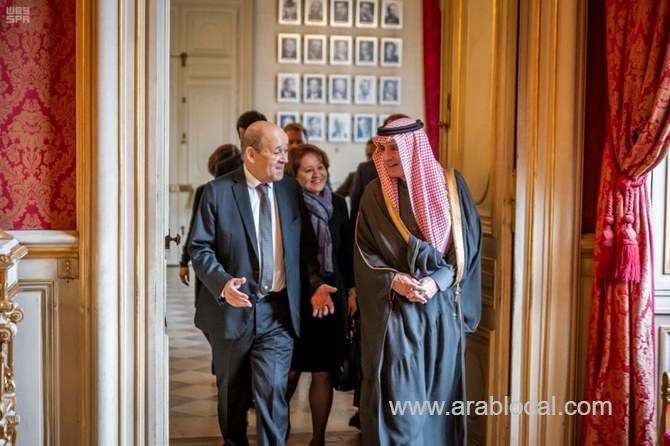 al-jubeir-meets-senior-french-officials,-tours-al-ula-exhibition-saudi