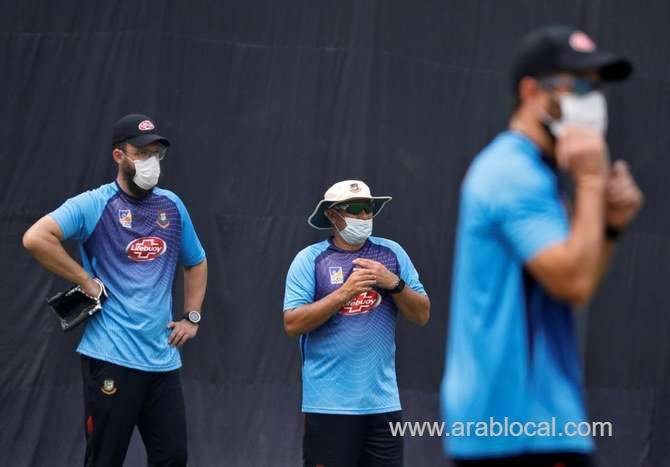 bangladesh-cricket-players-masks-in-pollution-stricken-new-delhi-saudi