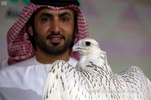 6-winners-in-riyadh-falcon-beauty-contest-swoop-on-sr3-million-prize_saudi