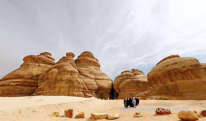 tourists-take-interest-in-visiting-kingdoms-heritage-sites-saudi