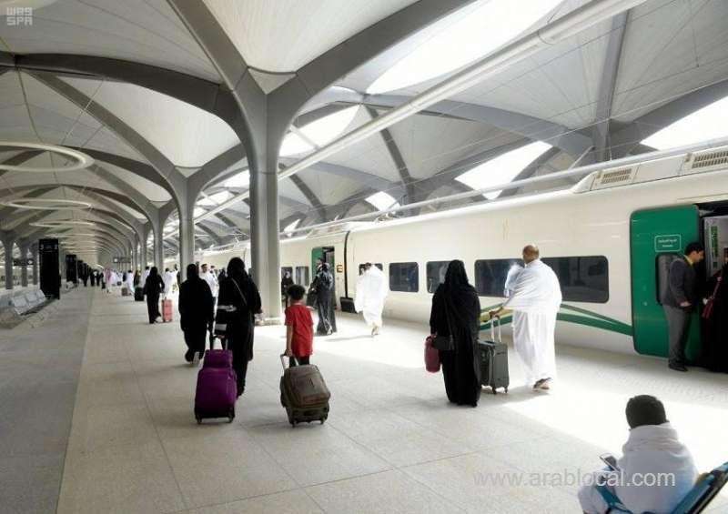 makkah-to-madinah-train-back-in-service-saudi