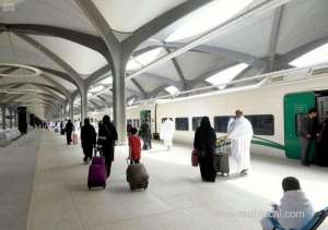 makkah-to-madinah-train-back-in-service_UAE