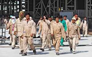 saudi-labor-market-is-dominated-by-expats_UAE