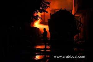 fire-at-warehouse-in-indias-capital-kills-9-injures-3_UAE
