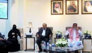 saudi-couple-have-met-the-indonesian-domestic-helper_saudi