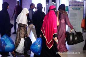 176-more-bangladeshi-workers-deported_UAE