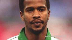 former-saudi-international-star-khamis-alowairan-dies-at-46_UAE