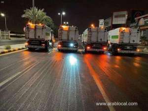 riyadh-mayoralty-has-started-sanitizing-streets-during-partial-curfew_UAE