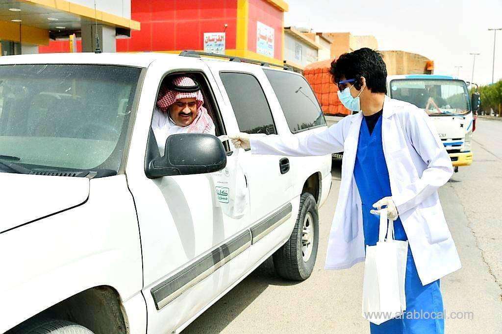 there-are-enough-face-masks-sanitizers-public-assured-saudi
