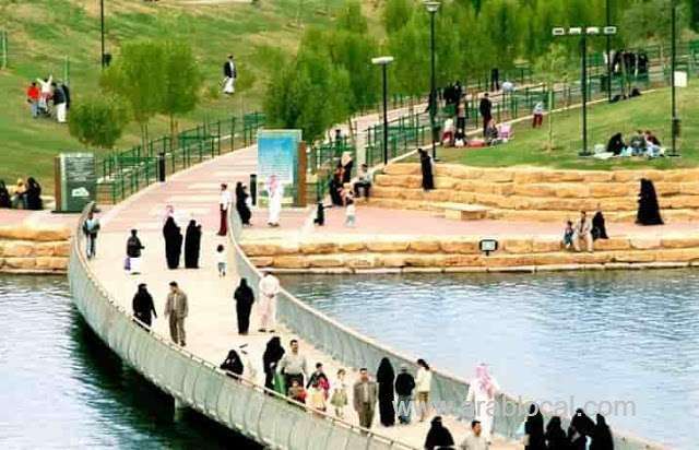 salam-park-is-one-of-the-finest-and-largest-parks-in-the-heart-city-of-riyadh-saudi