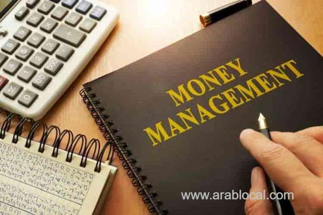 money-management-tips-for-expats-working-in-saudi-arabia-or-abroad-saudi
