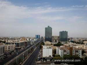 saudi-authorities-shut-130-jeddah-shops-over-the-past-72-hours-for-breaking-covid19-protocols_UAE