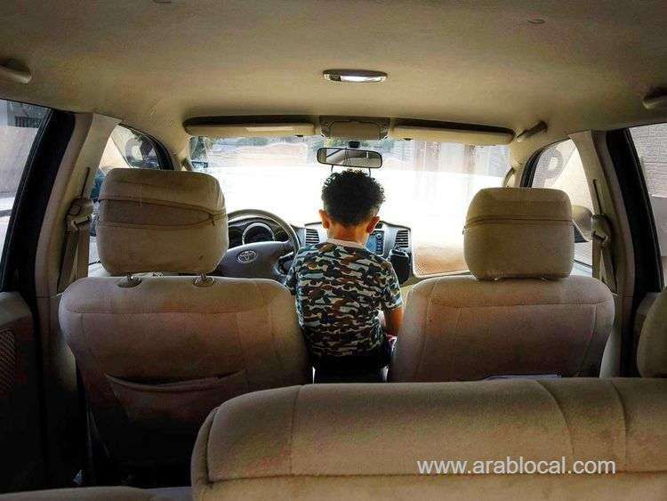 motorists-face-penalties-ranging-from-sr300-to-500-for-leaving-children-alone-inside-vehicles-saudi