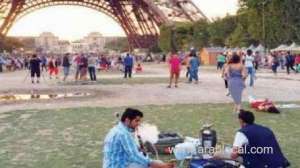 using-hookah-in-public-places-and-parks-is-violation_UAE