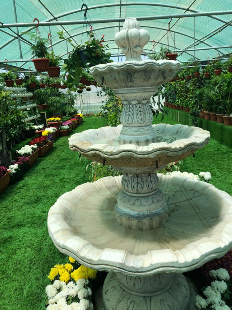 Prince Sultan launches 14th Taif Rose Festival at Al Ruddaf recreation park