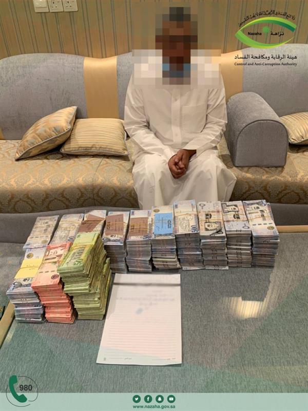 Bribes Exceeded 50 Million Riyals in Municipality - Anti Corruption initiate Major Investigation