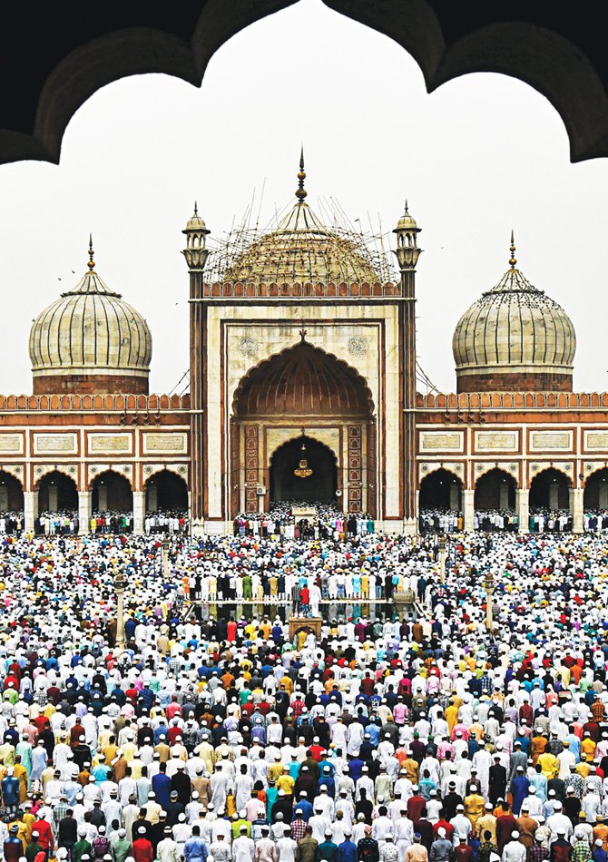 Mosques That Host Some Of The World’s Largest Eid Congregations