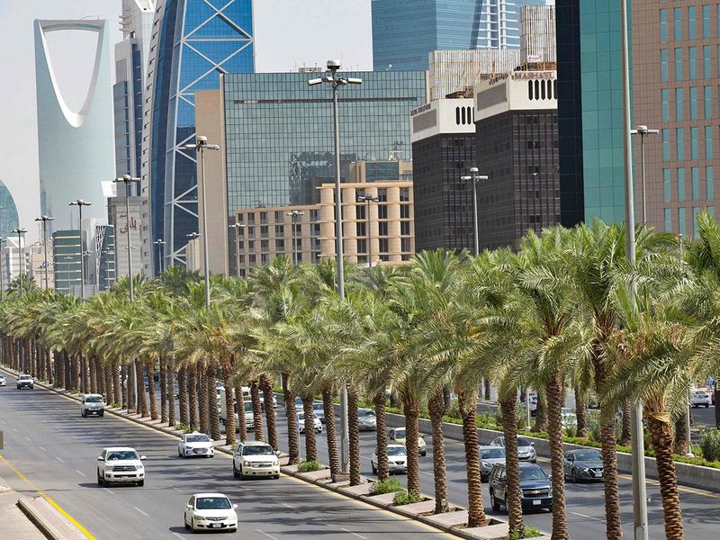 Saudi Arabia Spike in Coronavirus arent slowing its reopening