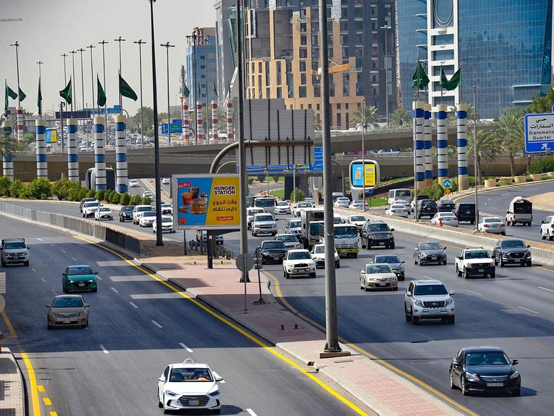 Saudi Arabia Spike in Coronavirus arent slowing its reopening